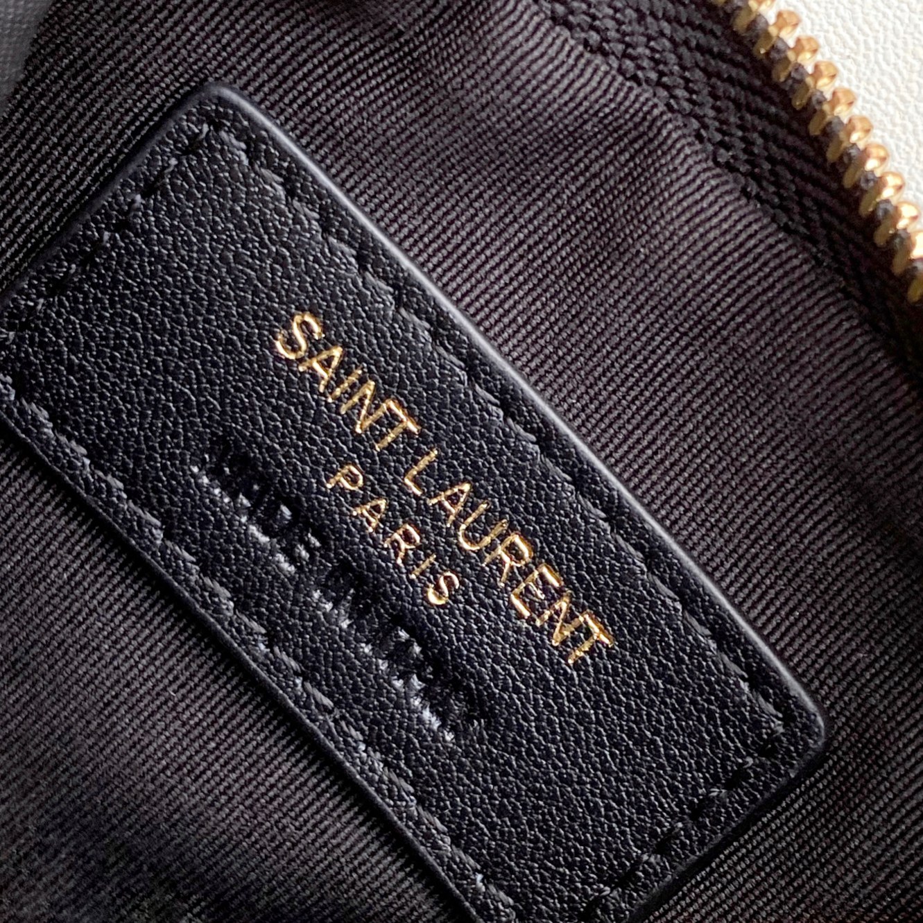 Handbags SAINT LAURENT 438386 size 13x7.5x2 cm - vstockx