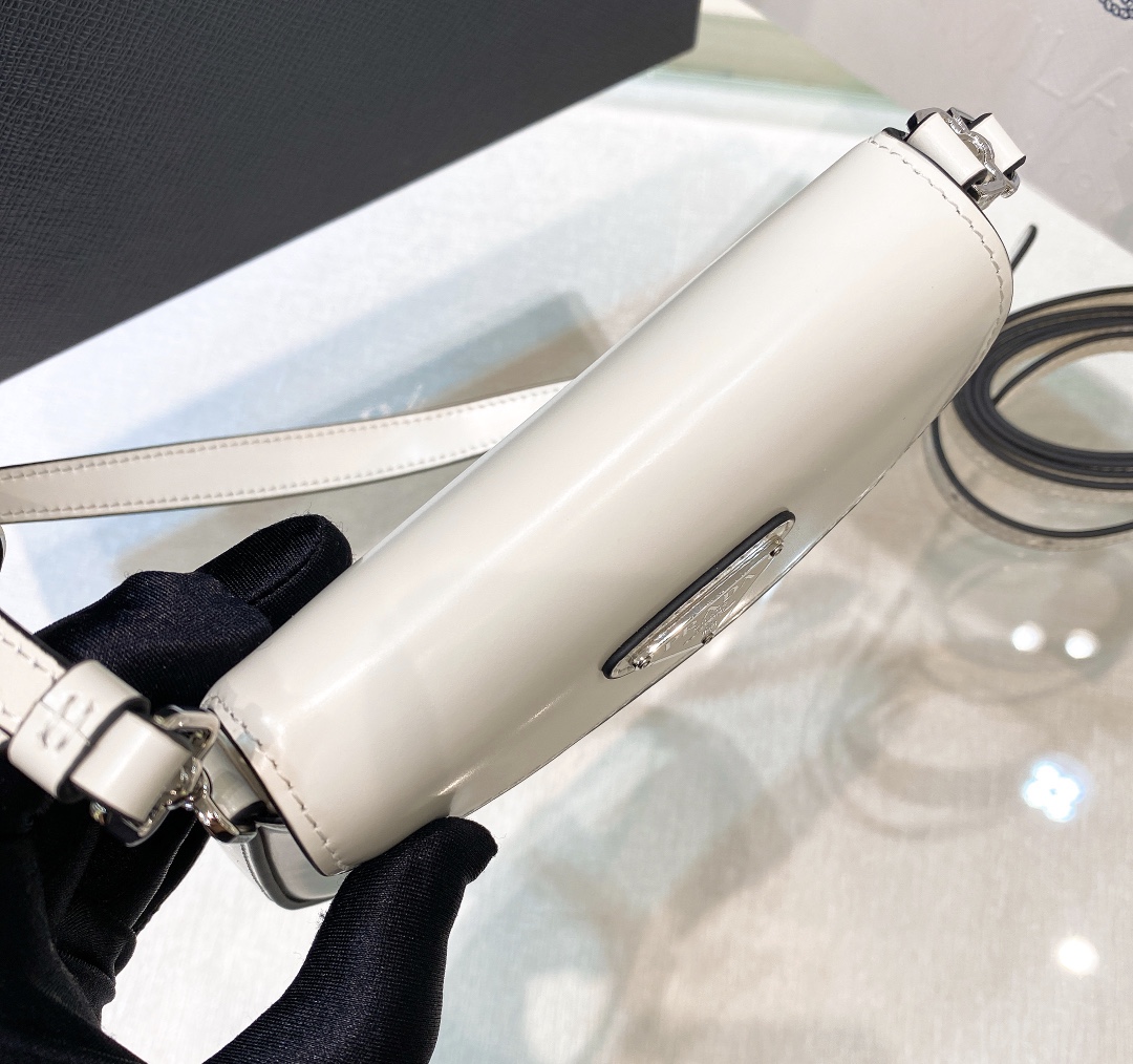 handbags prada 1BH188 zise ?7*14.5*7cm - vstockx