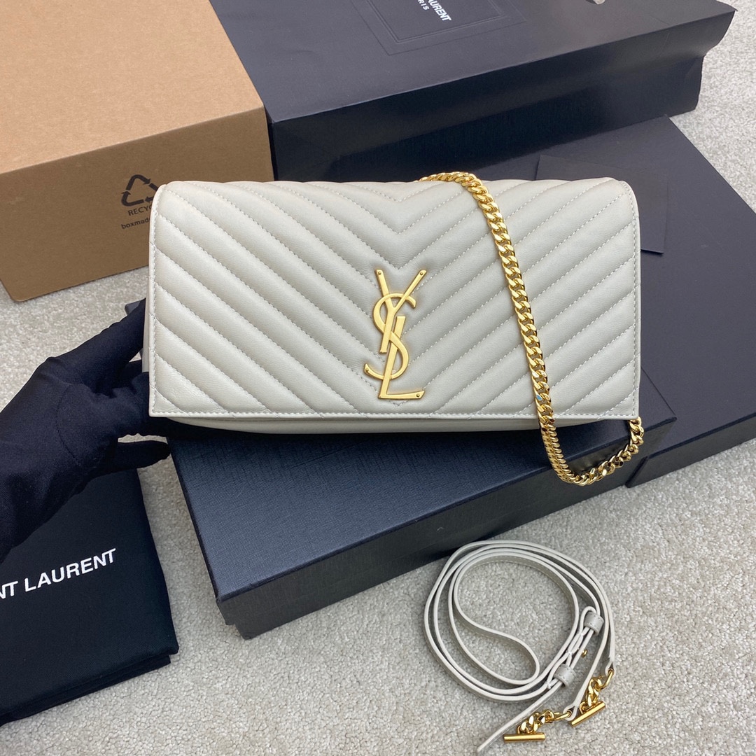 Handbags SAINT LAURENT 632014 size 26x13.5x4.5 cm - vstockx