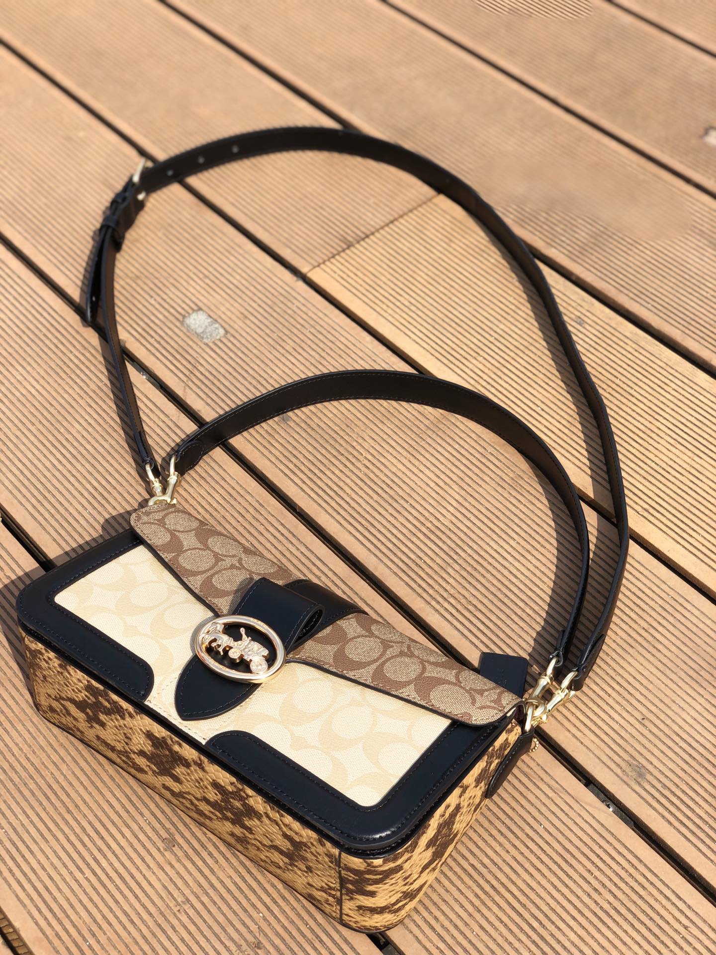 Handbags Coach 5509C size:26*7*4cm - vstockx