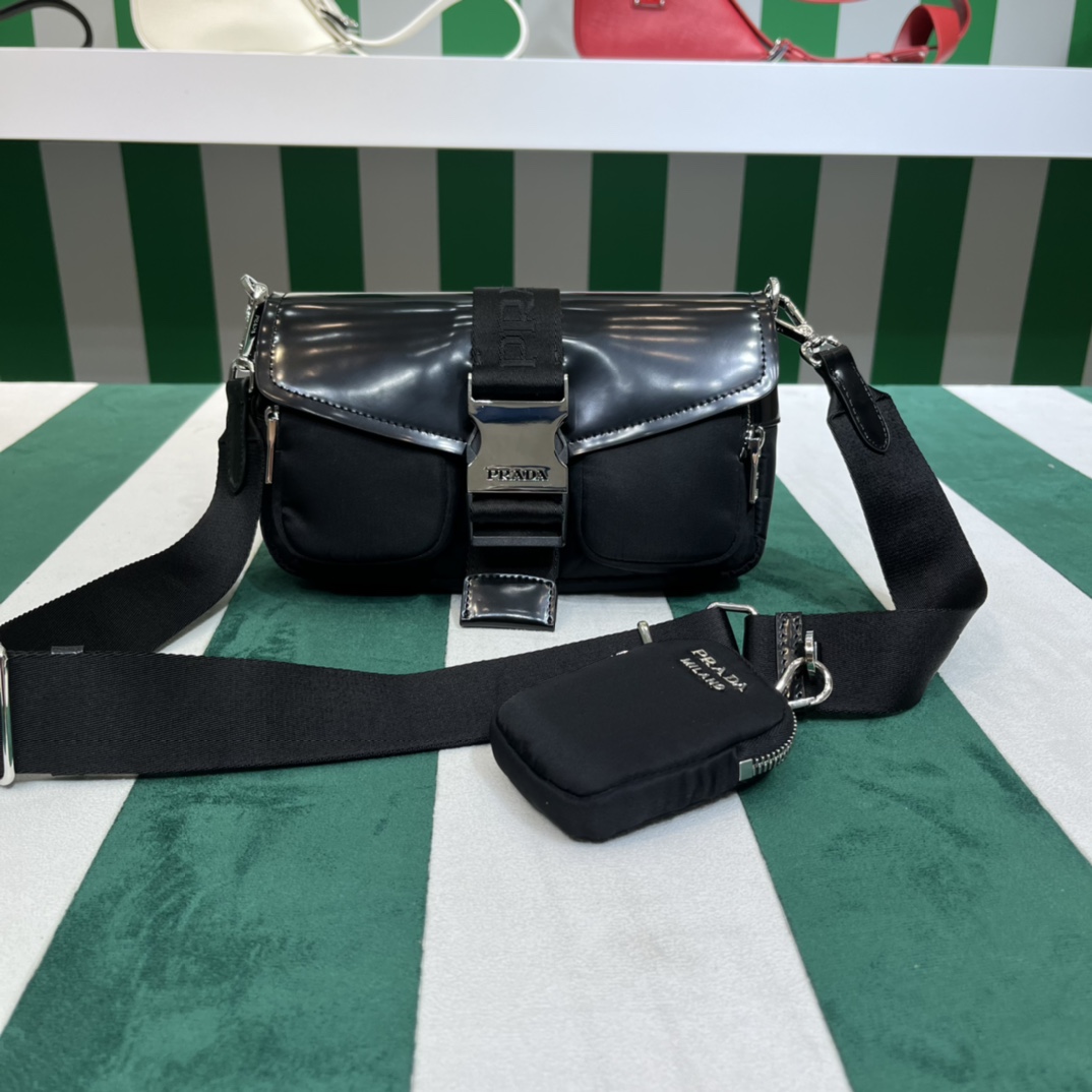 Handbags Prada 1BD295 size:22*7.5*14 cm - vstockx