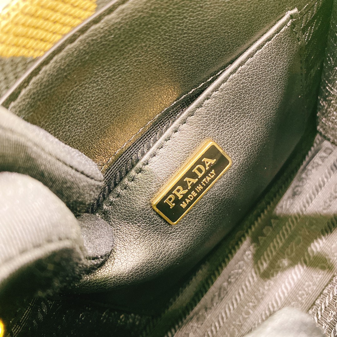 handbags prada 1BA355 size:19*6*17cm - vstockx