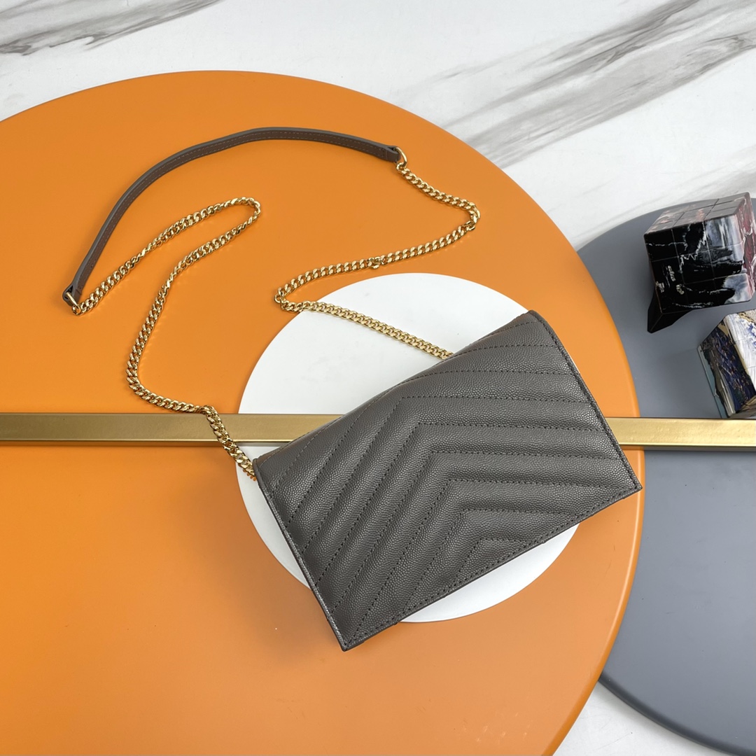 Handbags SAINT LAURENT 393953 size 19x11.5x4 cm - vstockx