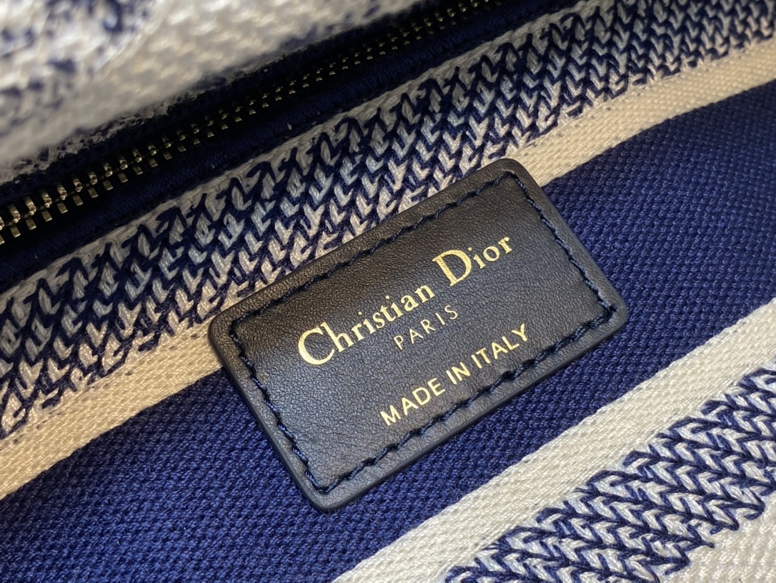 Handbags Dior 6605 size:24cm - vstockx