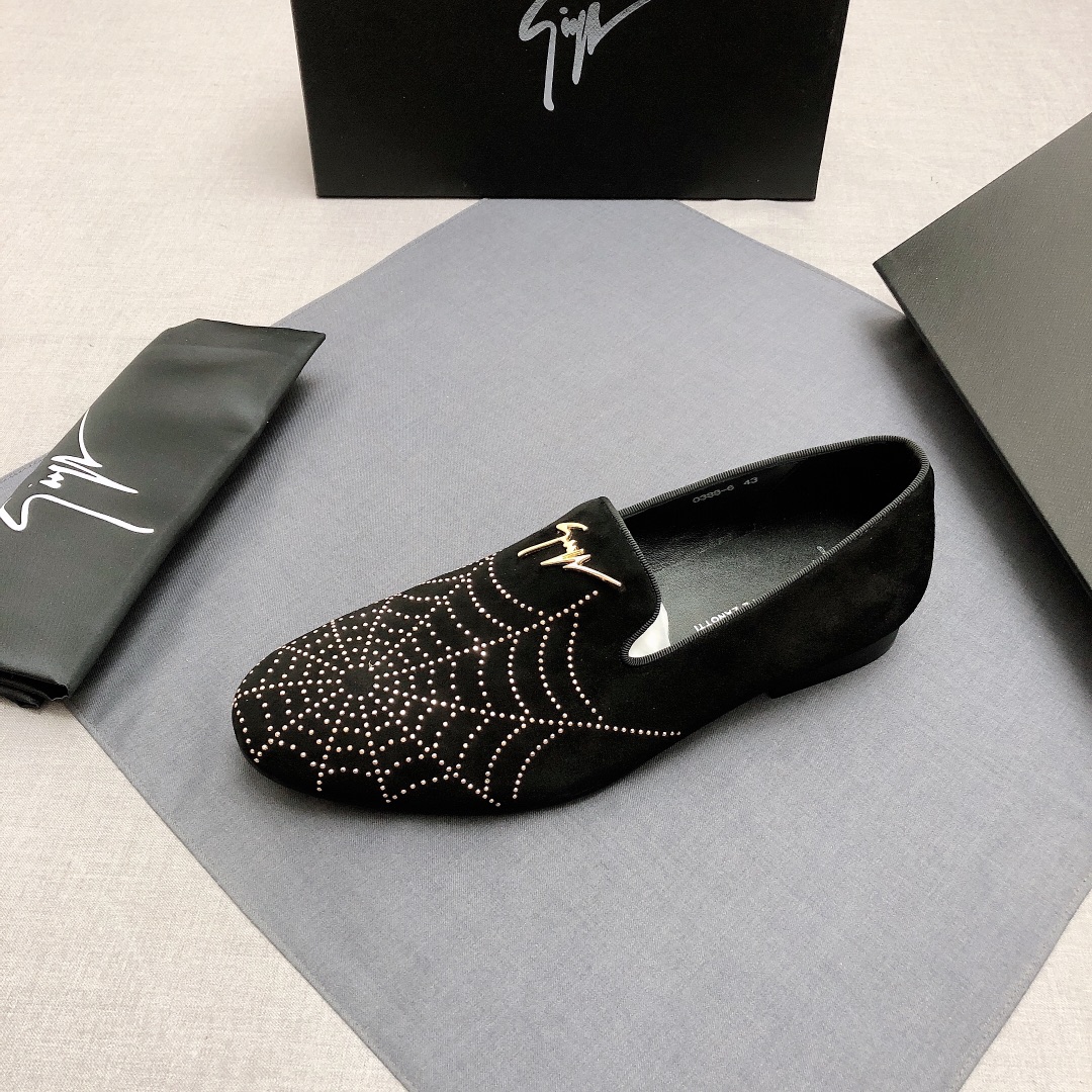 Giuseppe Zanotti Slip-on 6 - vstockx