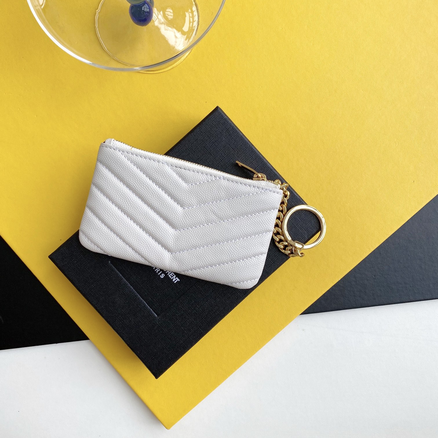 Handbags SAINT LAURENT 438386 size 13x7.5x2 cm - vstockx