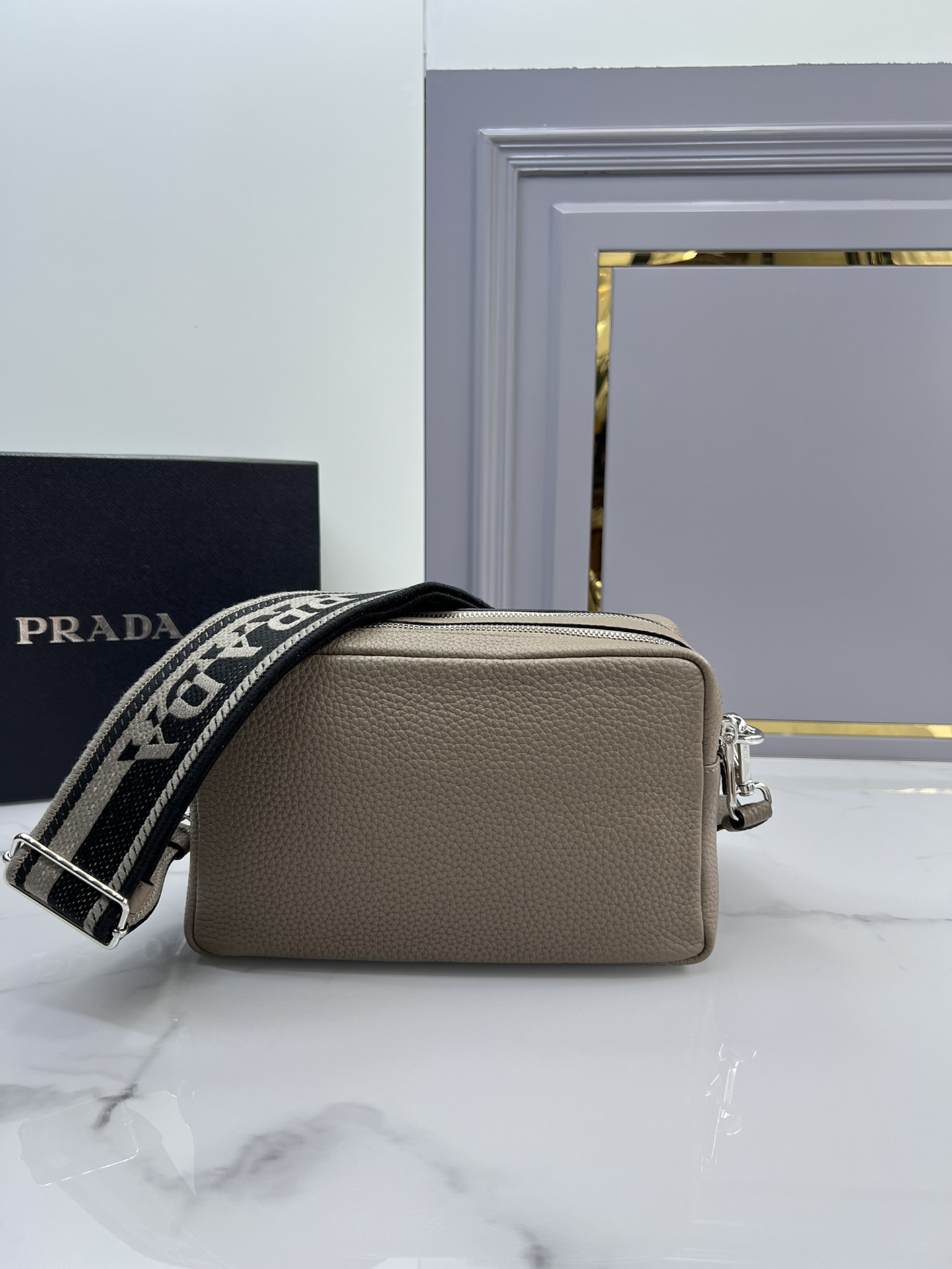handbags prada 1BD082 22*14*8 - vstockx