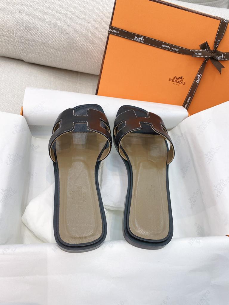 Hermes Sandals 84 - vstockx