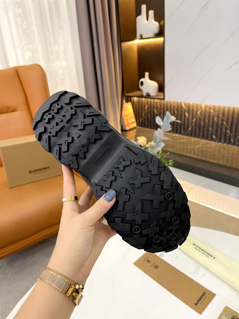 Burberry Arthur Monogram Print Black Bridle Brown - vstockx