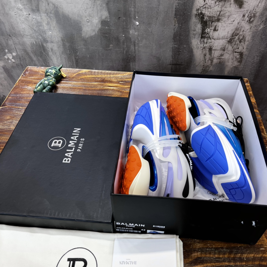 Balmain Sneaker 1 - vstockx