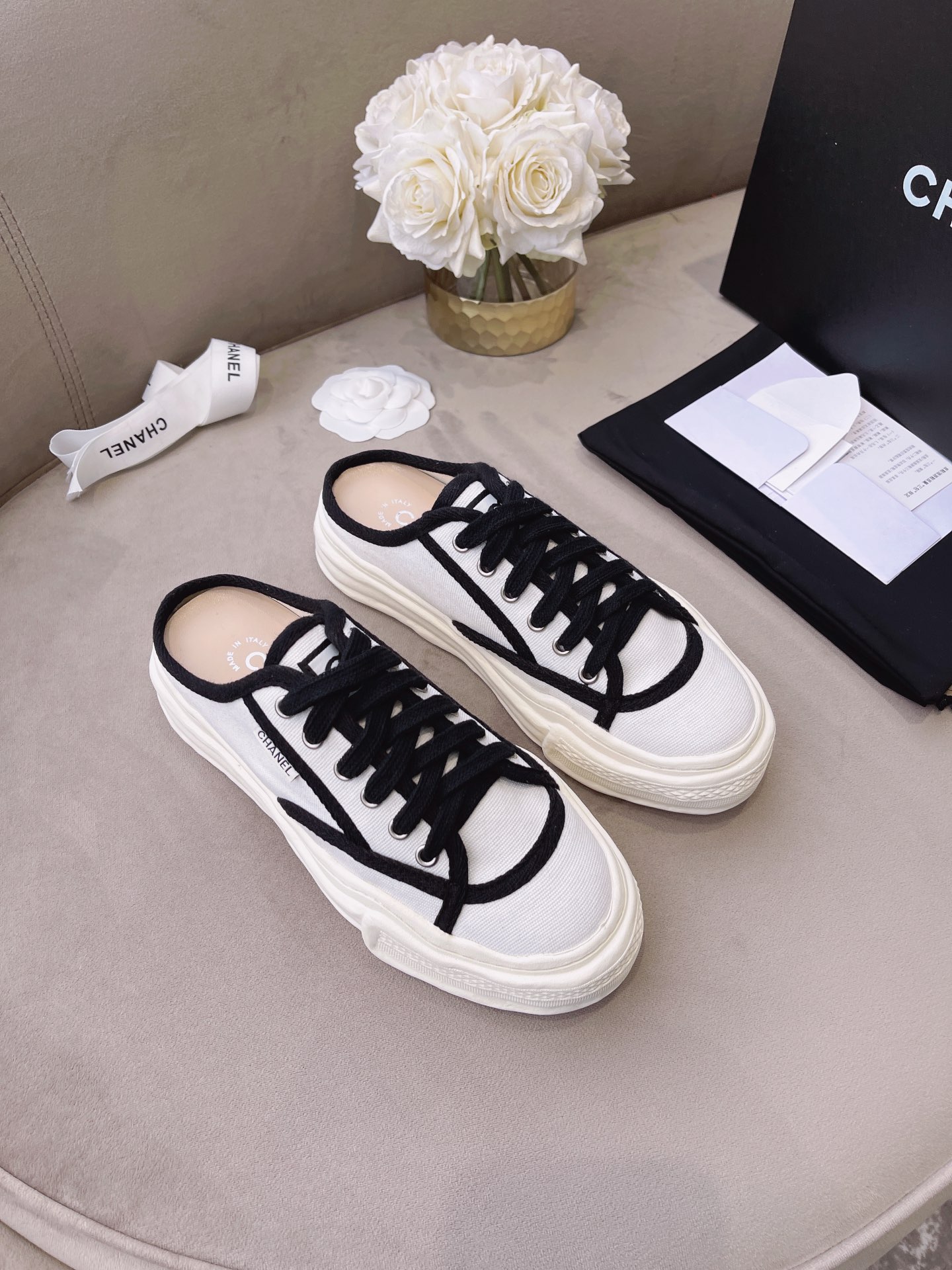 Chanel Platform Sneaker 24 - vstockx