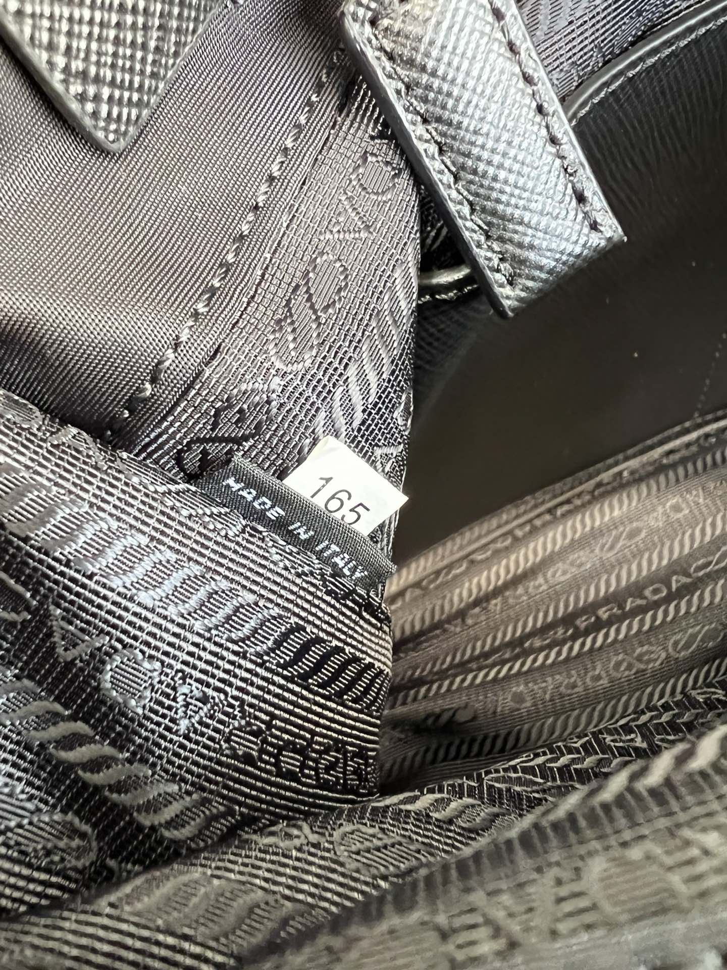 handbags prada 2VD768 32*24*12 - vstockx