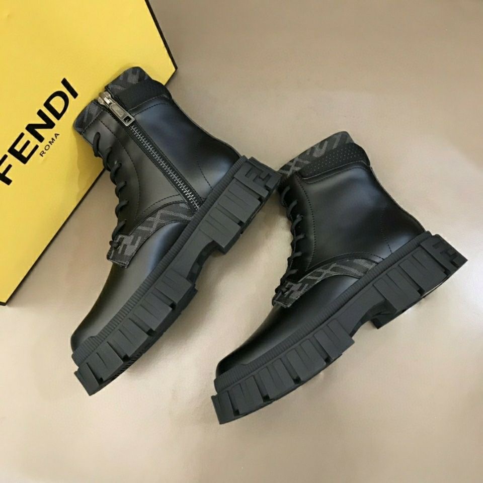 Fendi Force Black leather ankle boots - vstockx