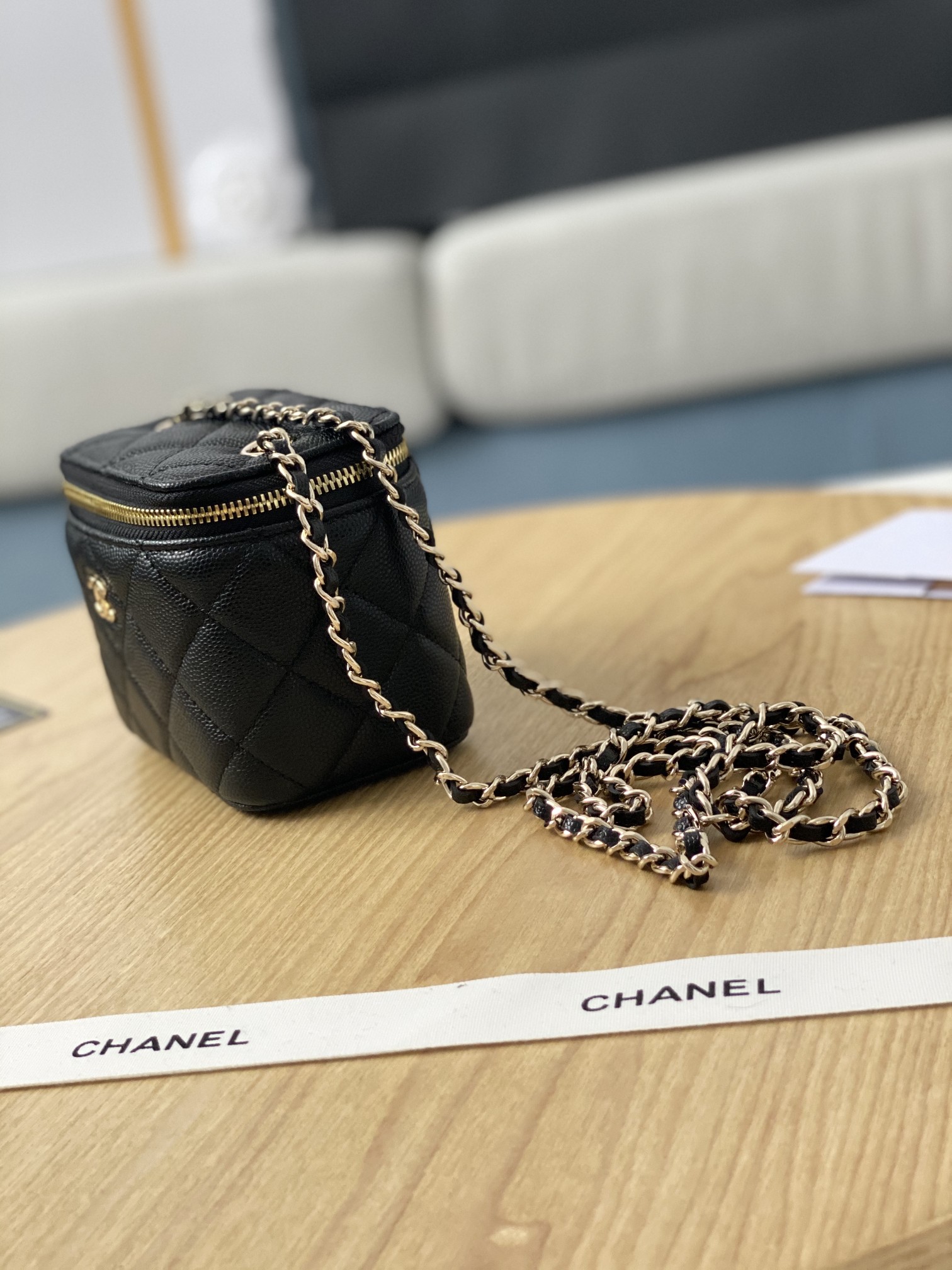 Handbag Chanel 81340 size 8.5*11*7 cm - vstockx