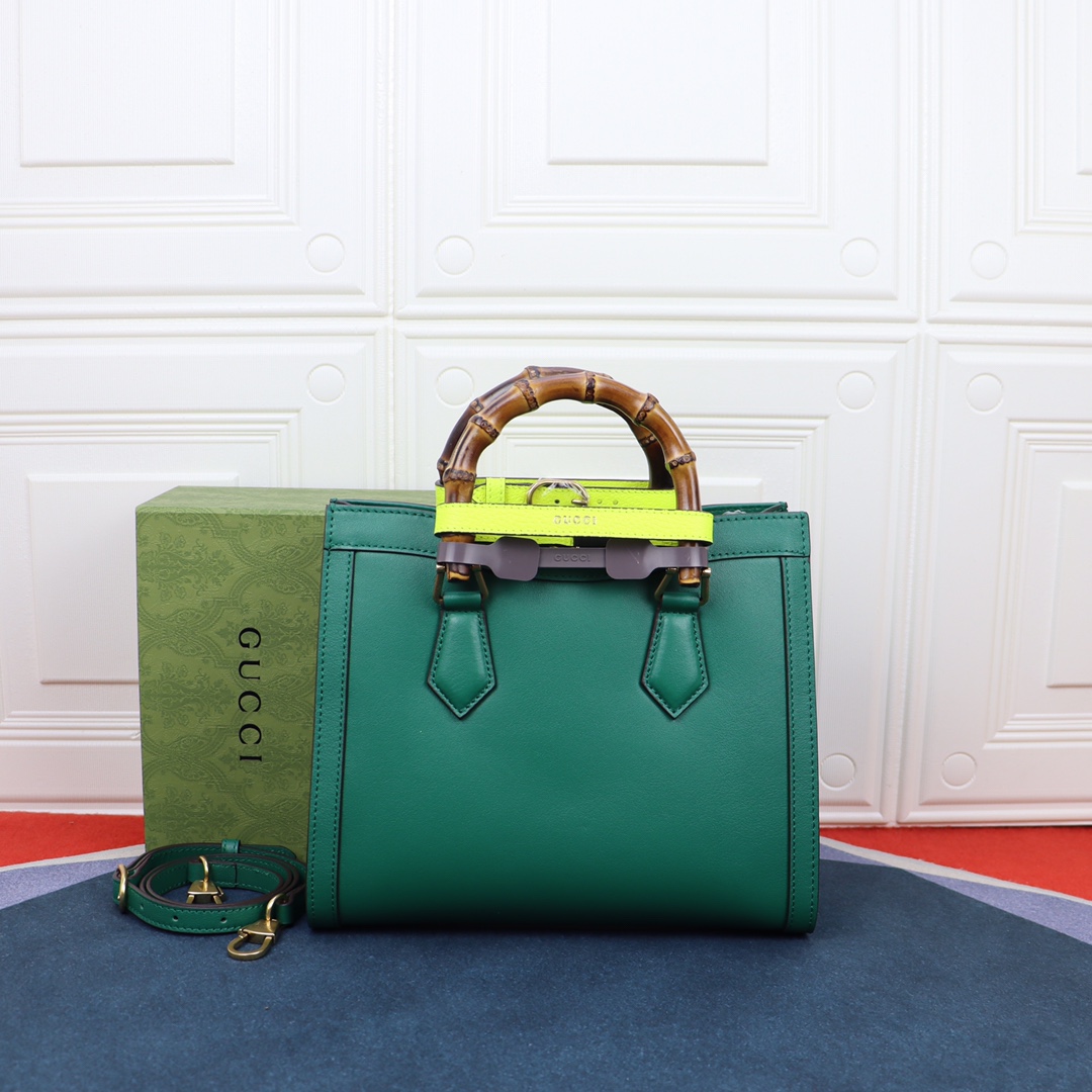 Handbag Gucci 660195 size 27*24*11 cm - vstockx