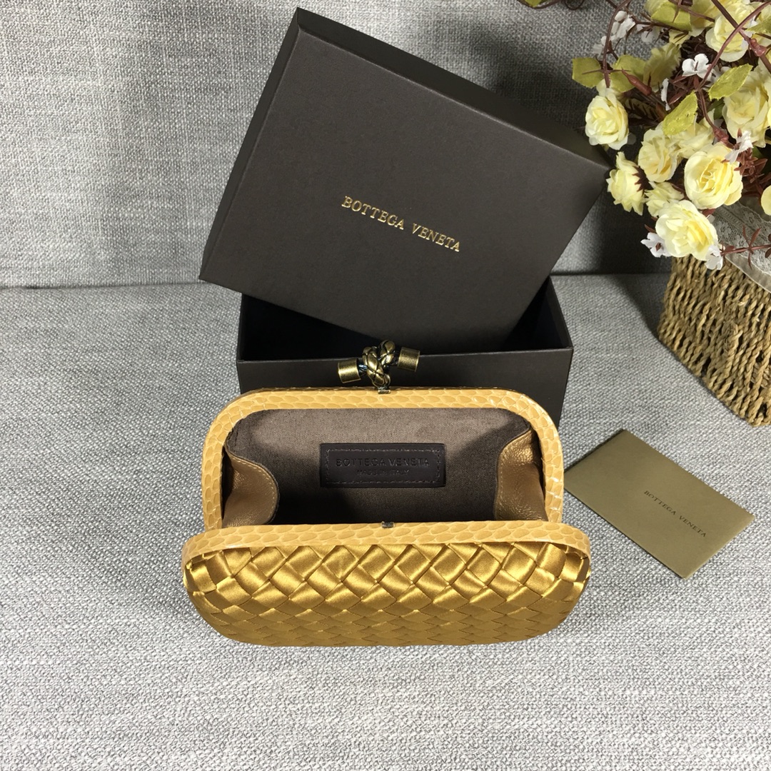 handbags Bottega Veneta 8651 size:16.5*10.5*6cm - vstockx