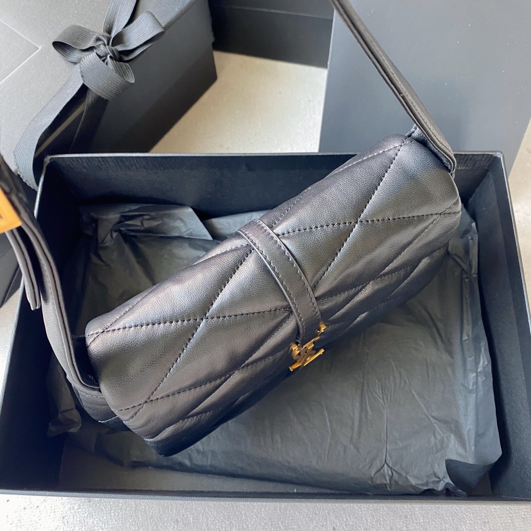 Handbags SAINT LAURENT 698567 size 24 *18 *5.5 cm - vstockx