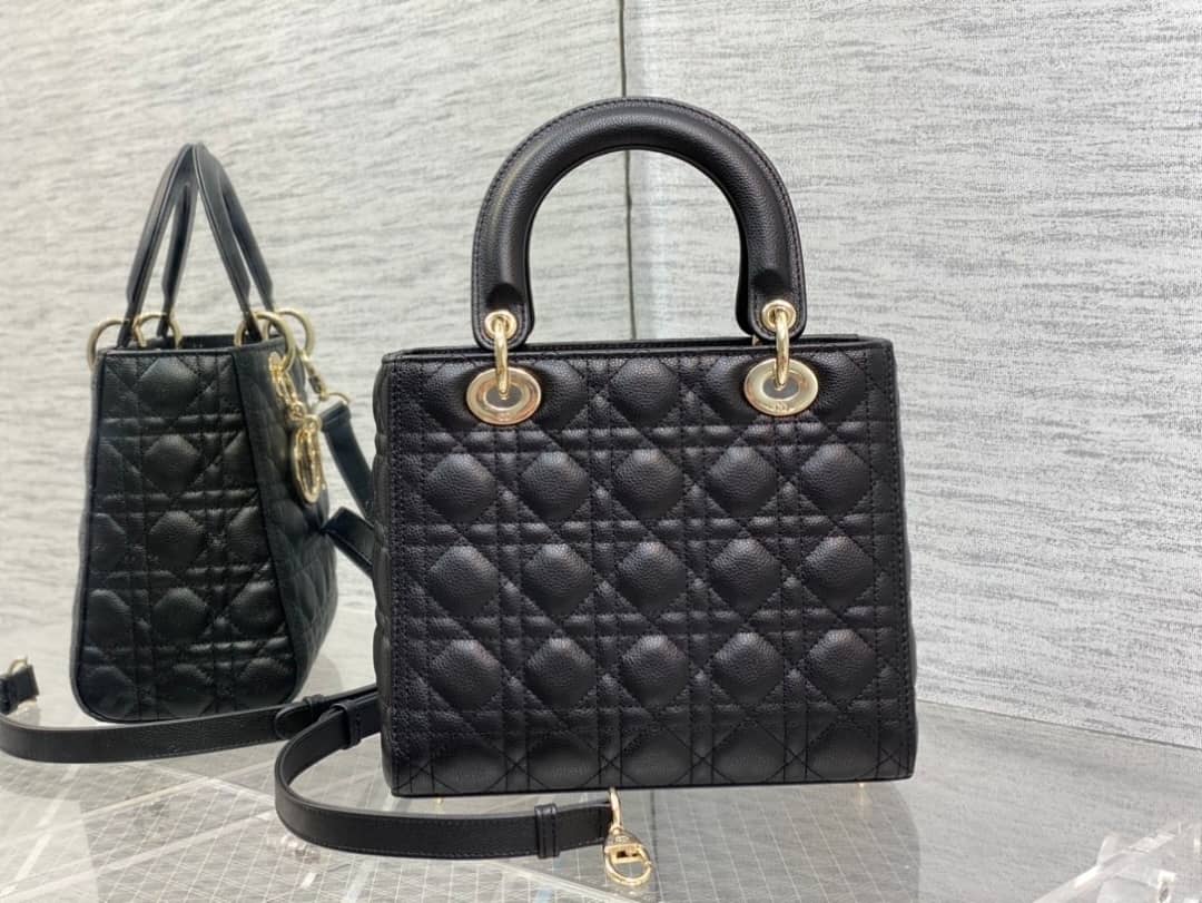 Handbag Dior 6604 size 20*8*17 cm - vstockx