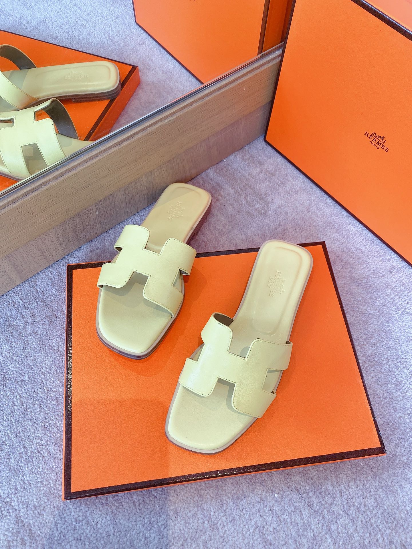 Hermes Sandals 78 - vstockx