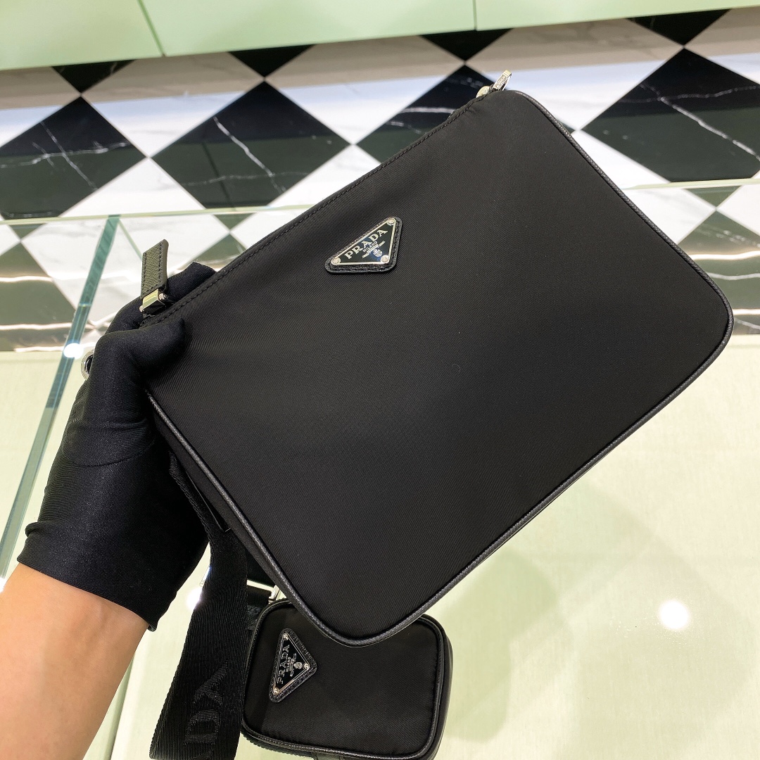 handbags prada 2VH113 24*18.5*6 - vstockx