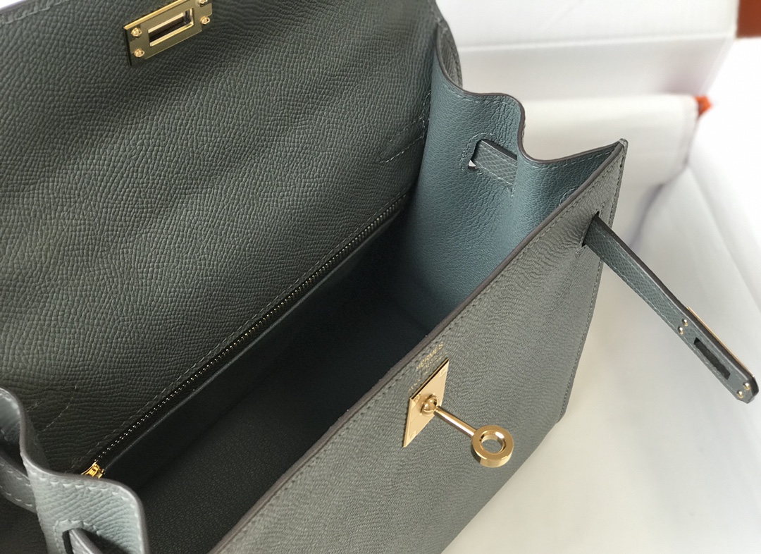 Handbags Hermes   . size:25 cm - vstockx