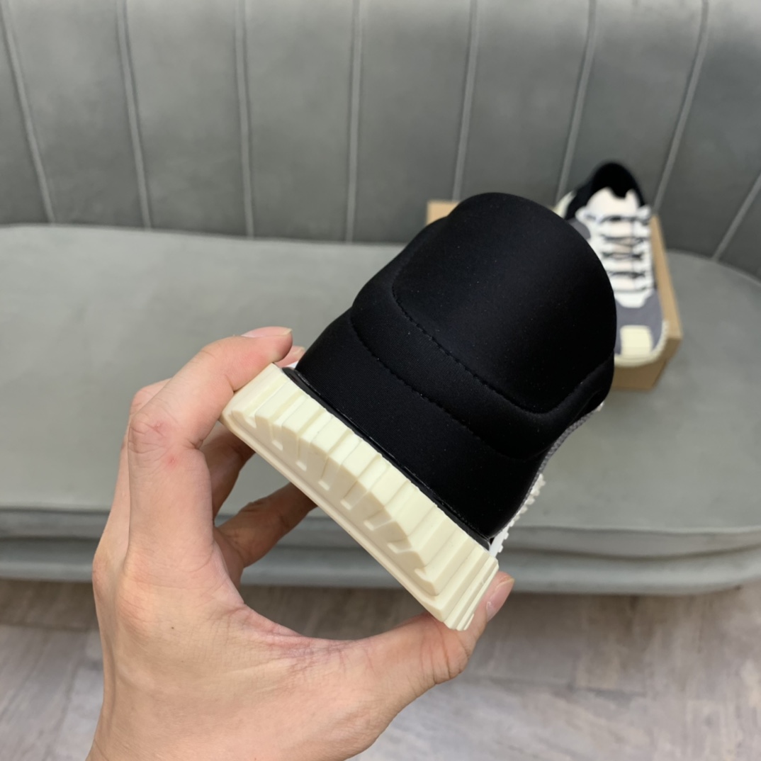 Dolce & Gabbana NS1 low-top sneakers 11 - vstockx
