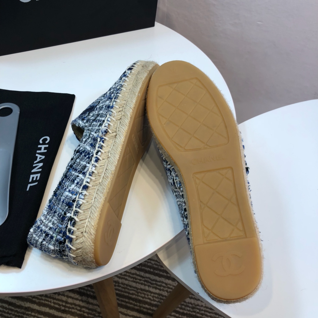 Chanel Loafers 38 - vstockx