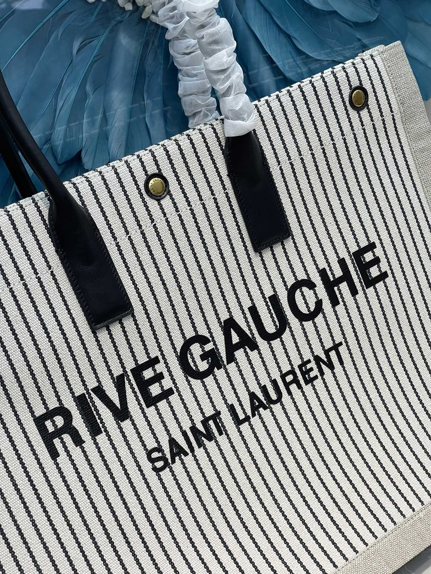 Handbags SAINT LAURENT 509415 size 48  36  16 cm - vstockx