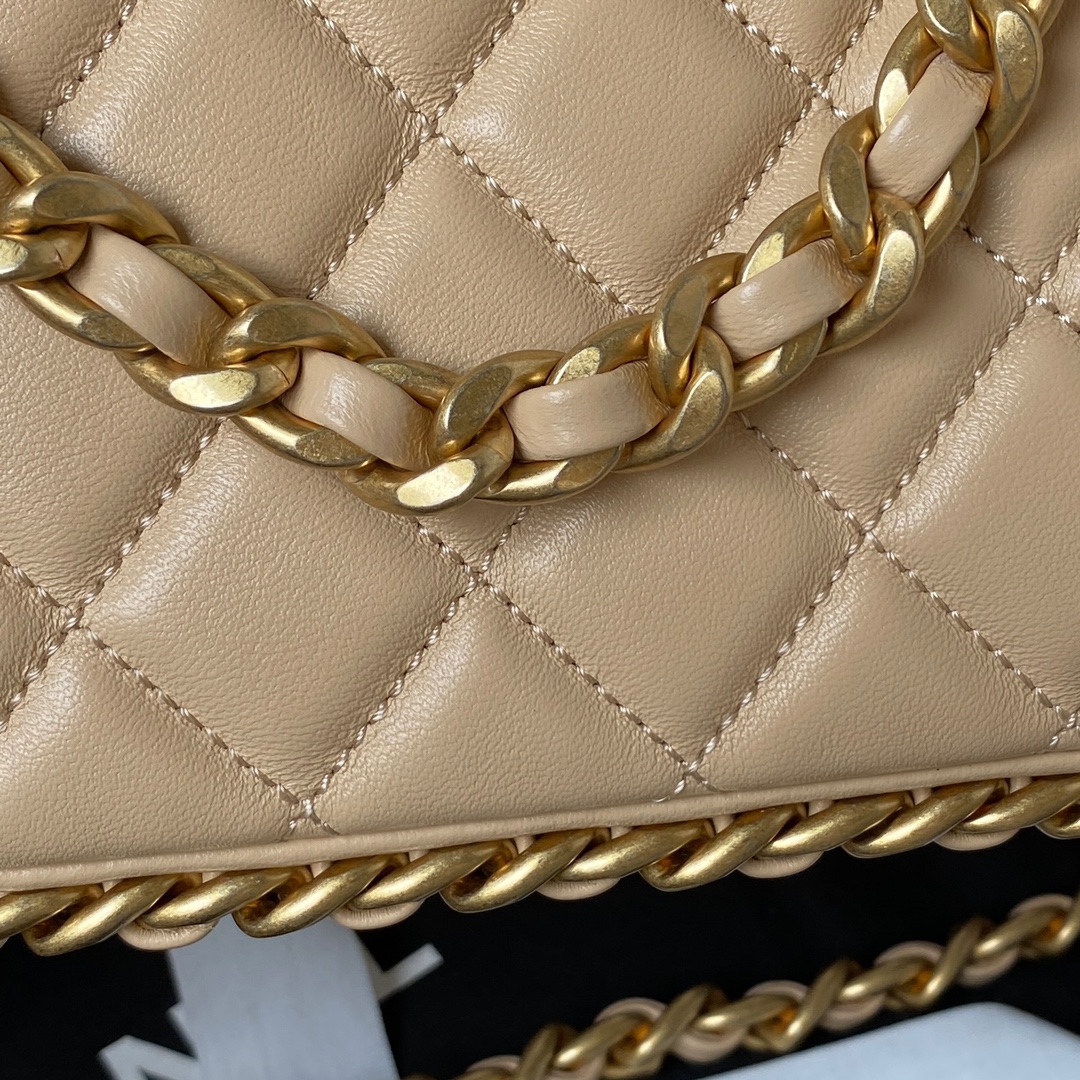 Handbags LOEWE AS4287 size:17.5  28.5  2 cm - vstockx