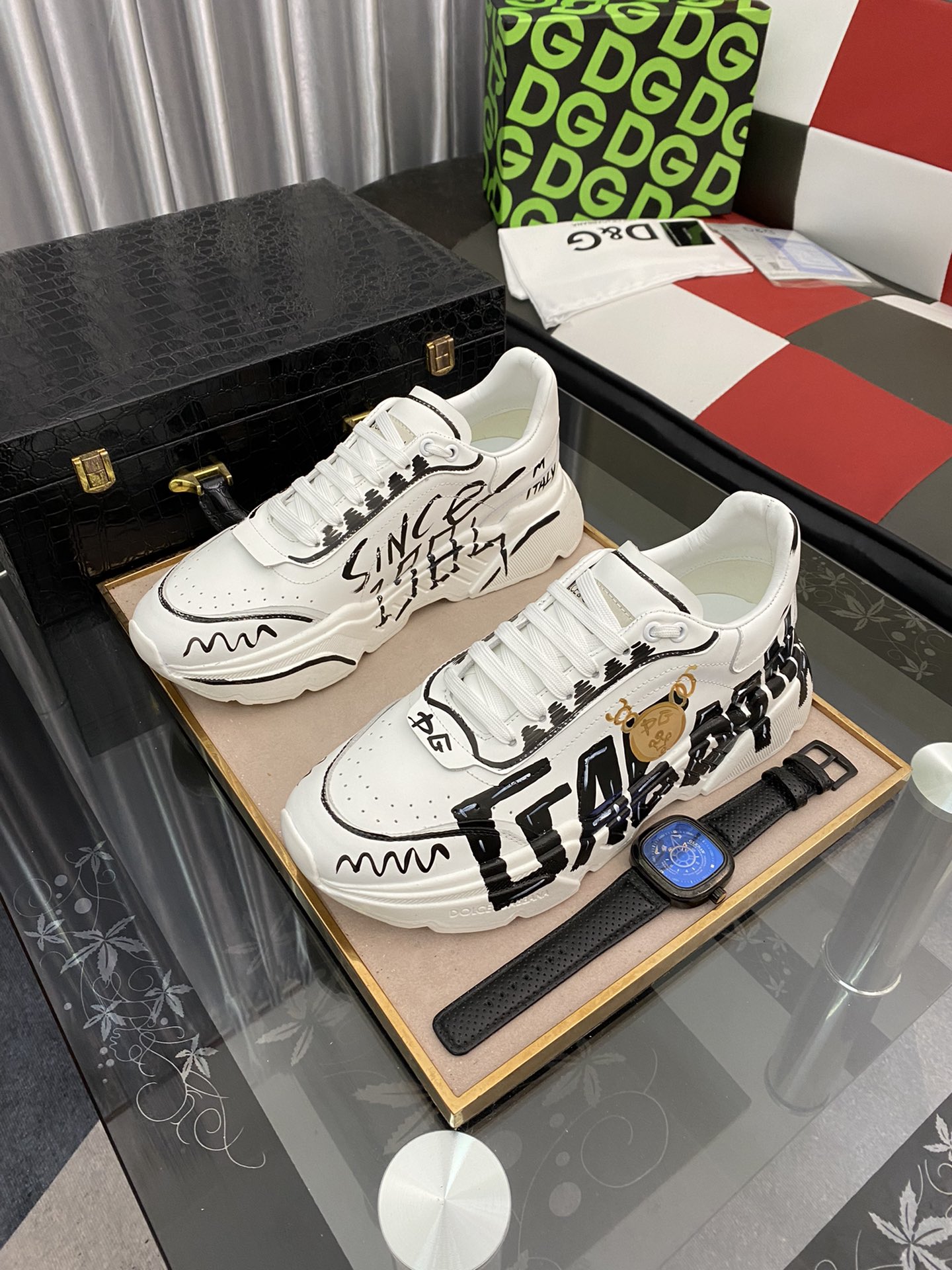 Dolce & Gabbana Low Tops Sneakers 76 - vstockx