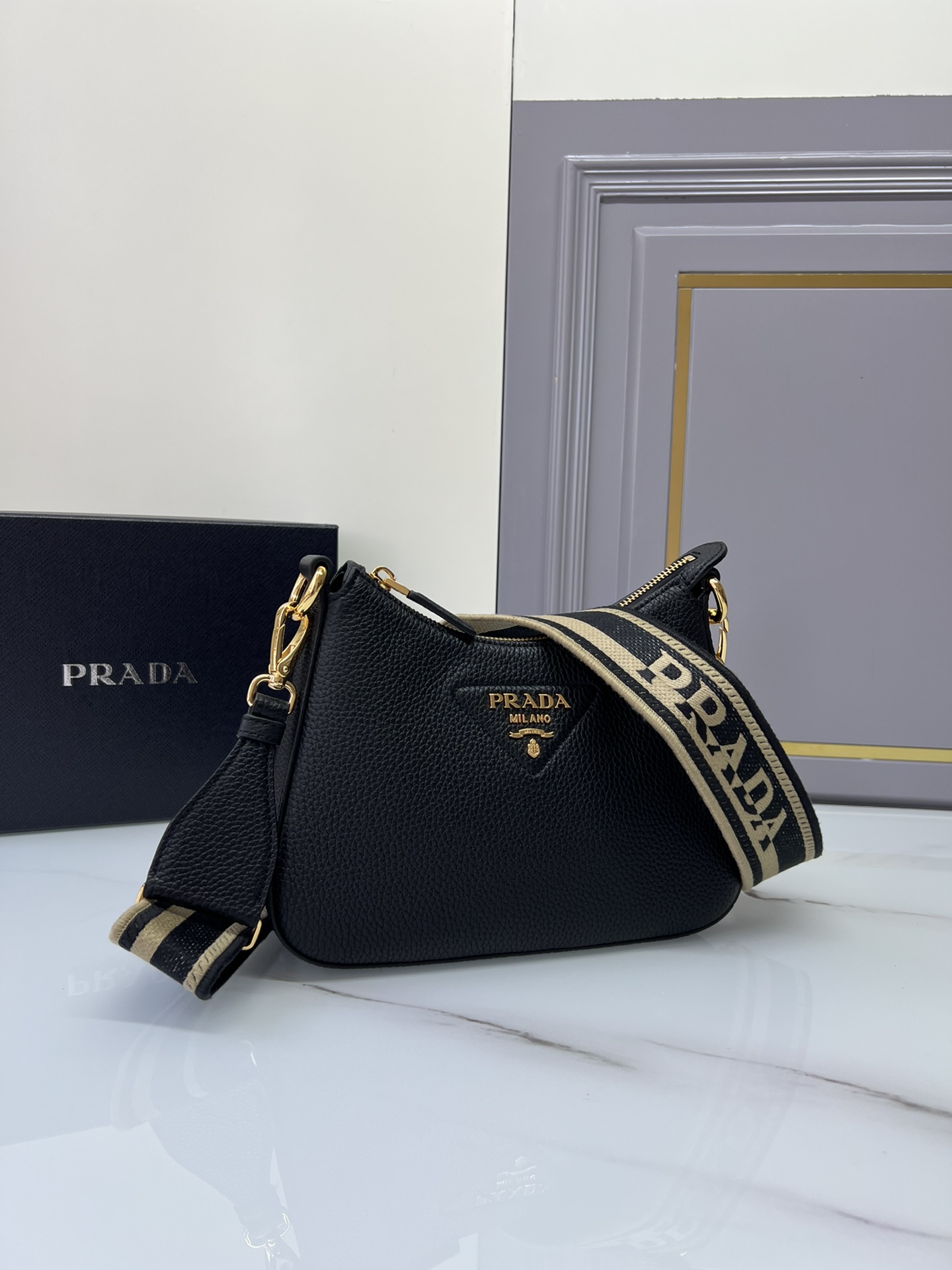 handbags prada 1BH193 24*18*6 - vstockx