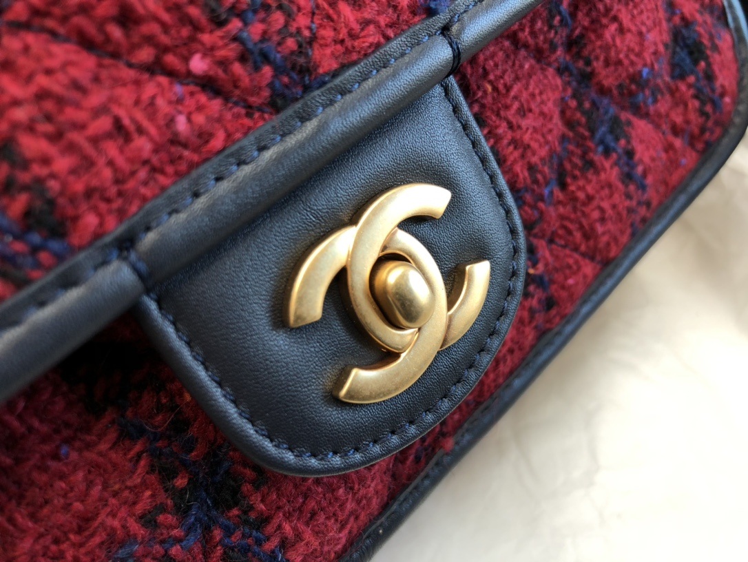 Handbag Chanel size 25*21*7* cm - vstockx