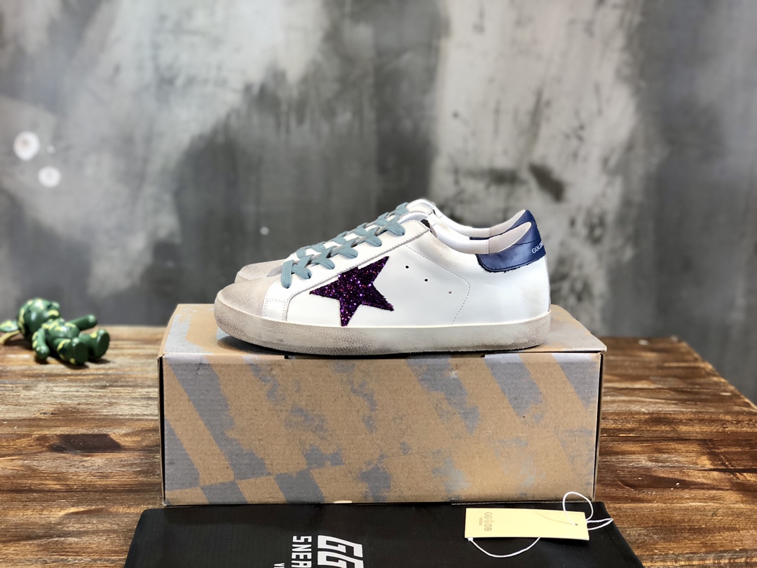Golden Goose Superstar distressed-finish sneakers 16 - vstockx