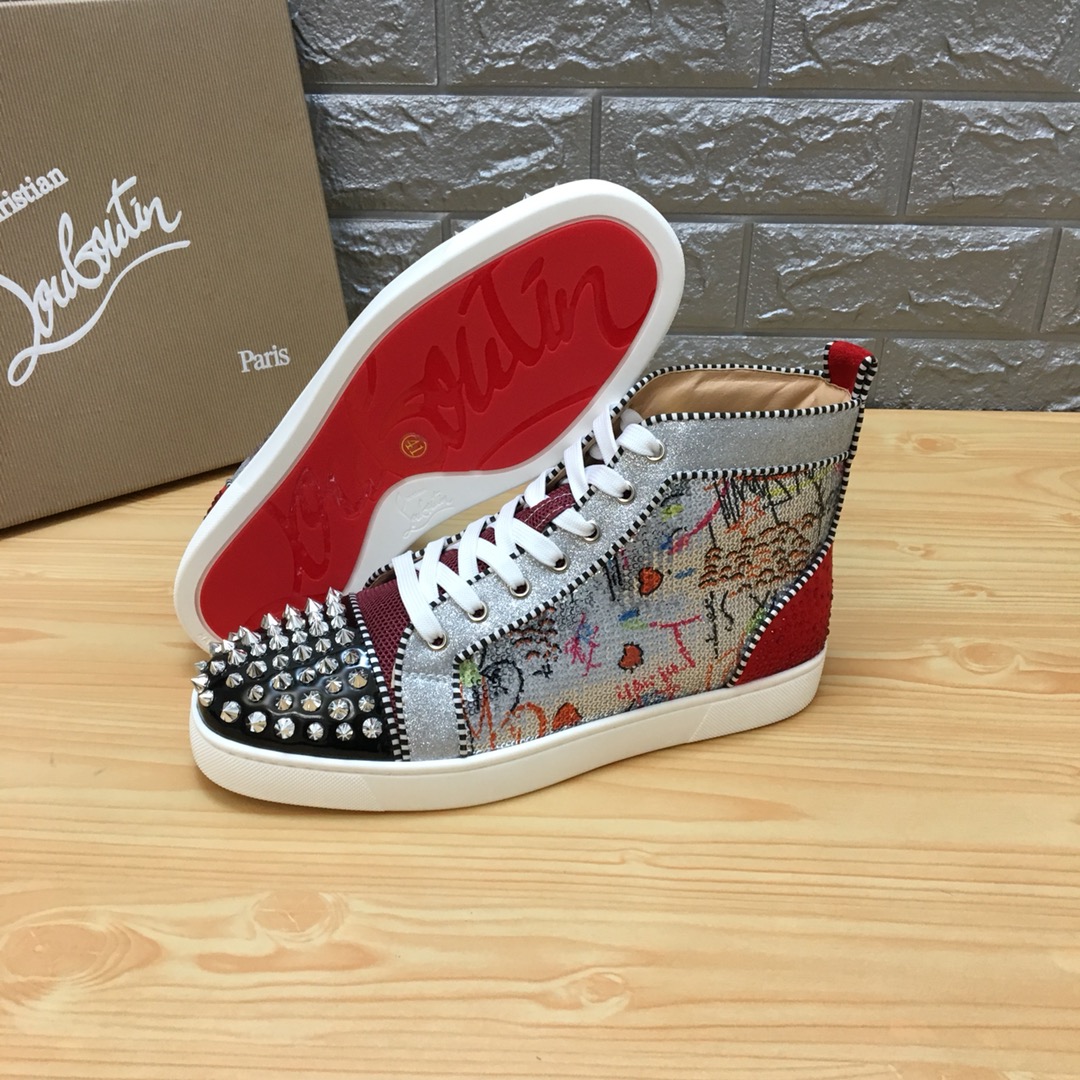 Christian Louboutin Louis Junior Spikes Orlato Flat Sneakers 14 - vstockx