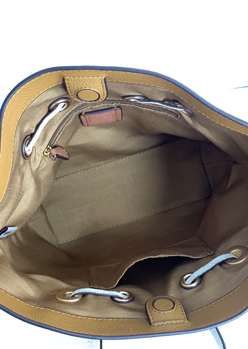 Handbags Coach CE555 size:24*20*9 - vstockx