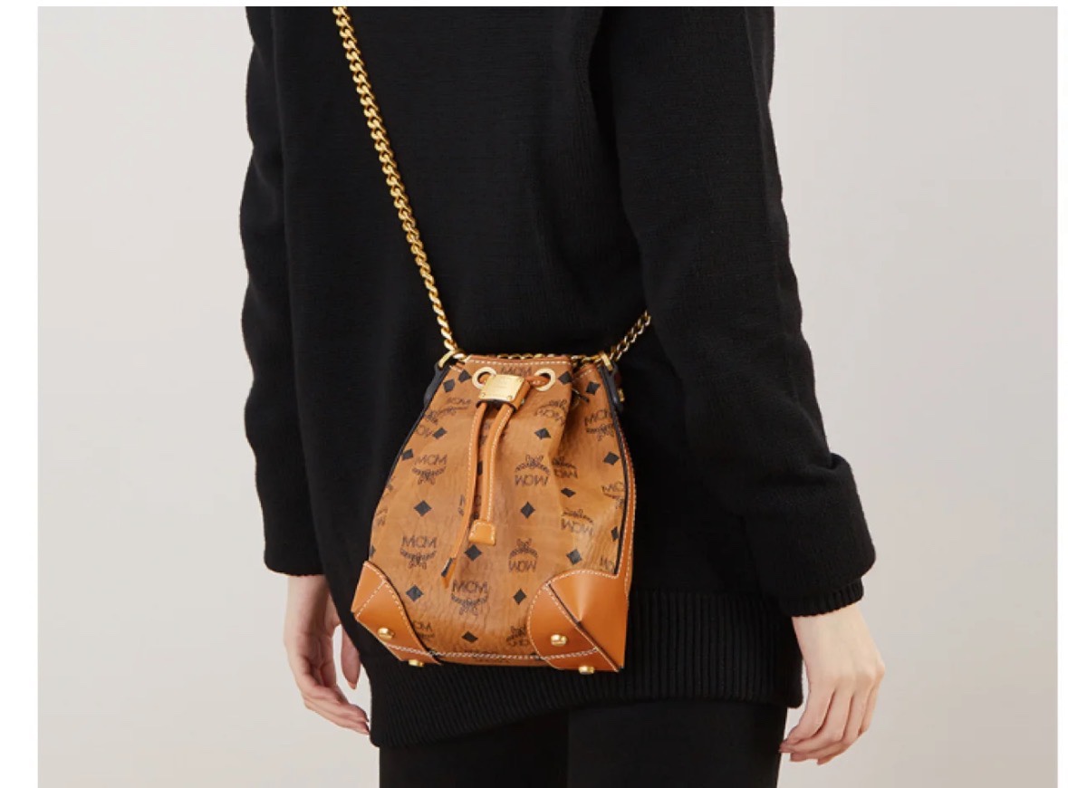 Handbags MCM mom size:16*21 cm - vstockx