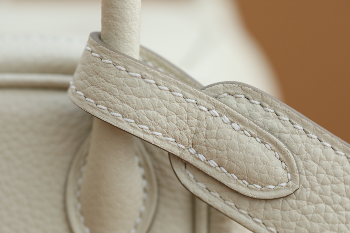 Handbags HermesLindy mini tc - vstockx