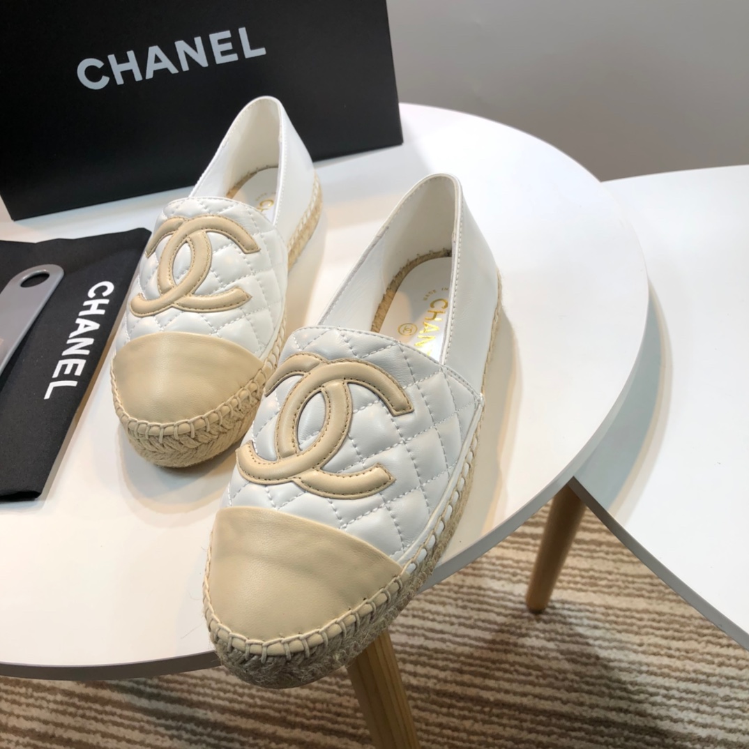 Chanel Loafers 59 - vstockx