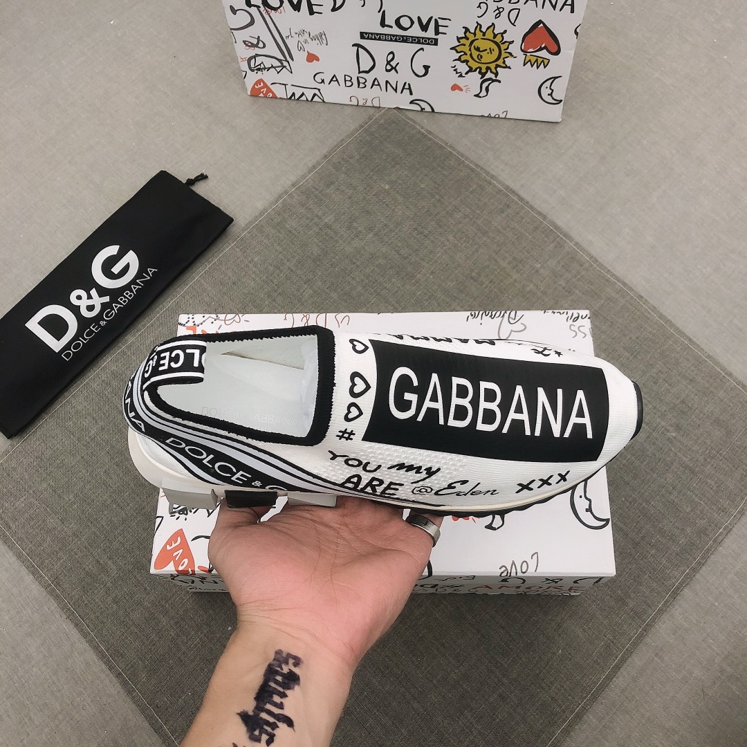 Dolce & Gabbana Sorrento 18 - vstockx
