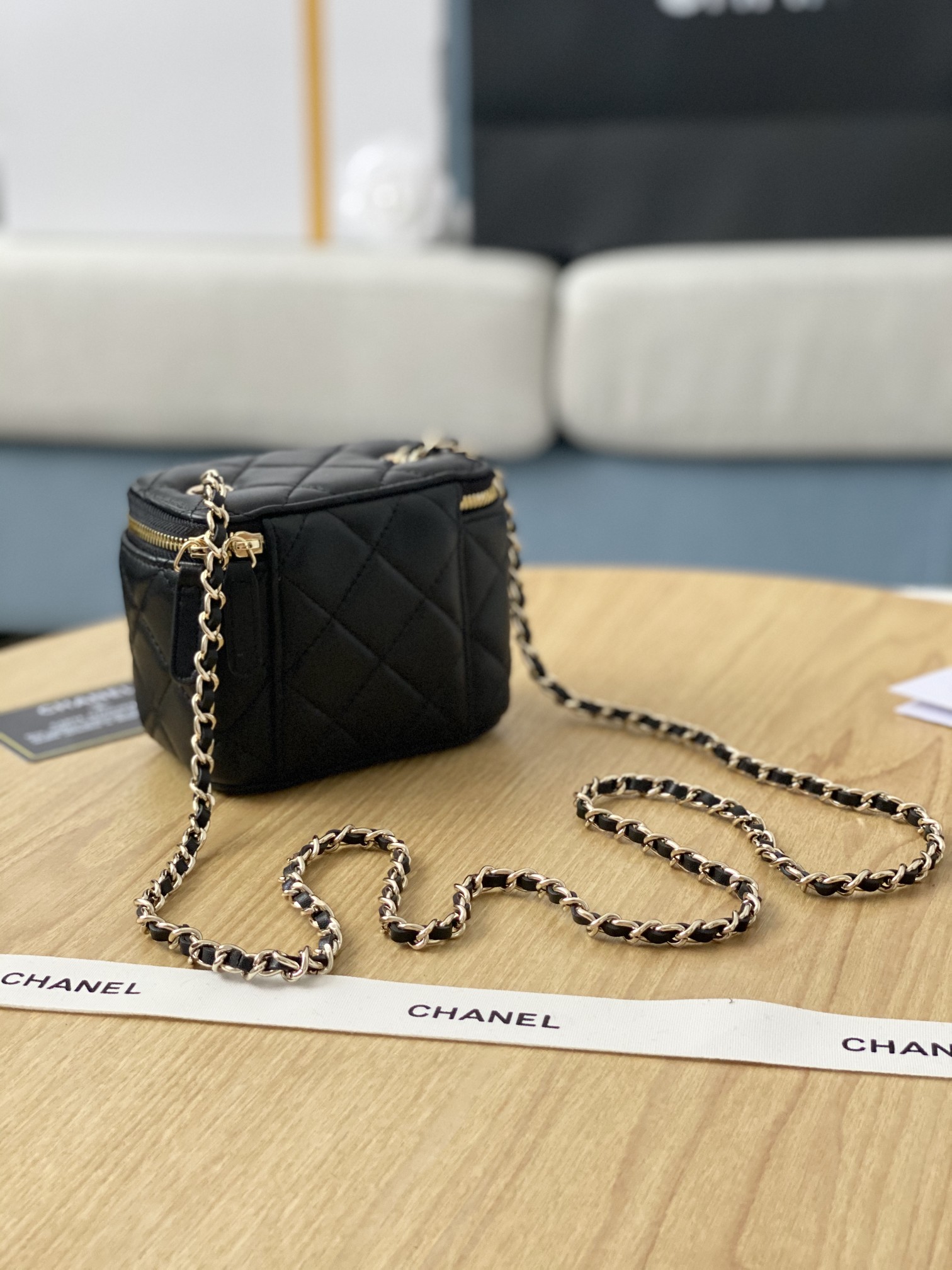 Handbag Chanel 81340 size 8.5*11*7 cm - vstockx