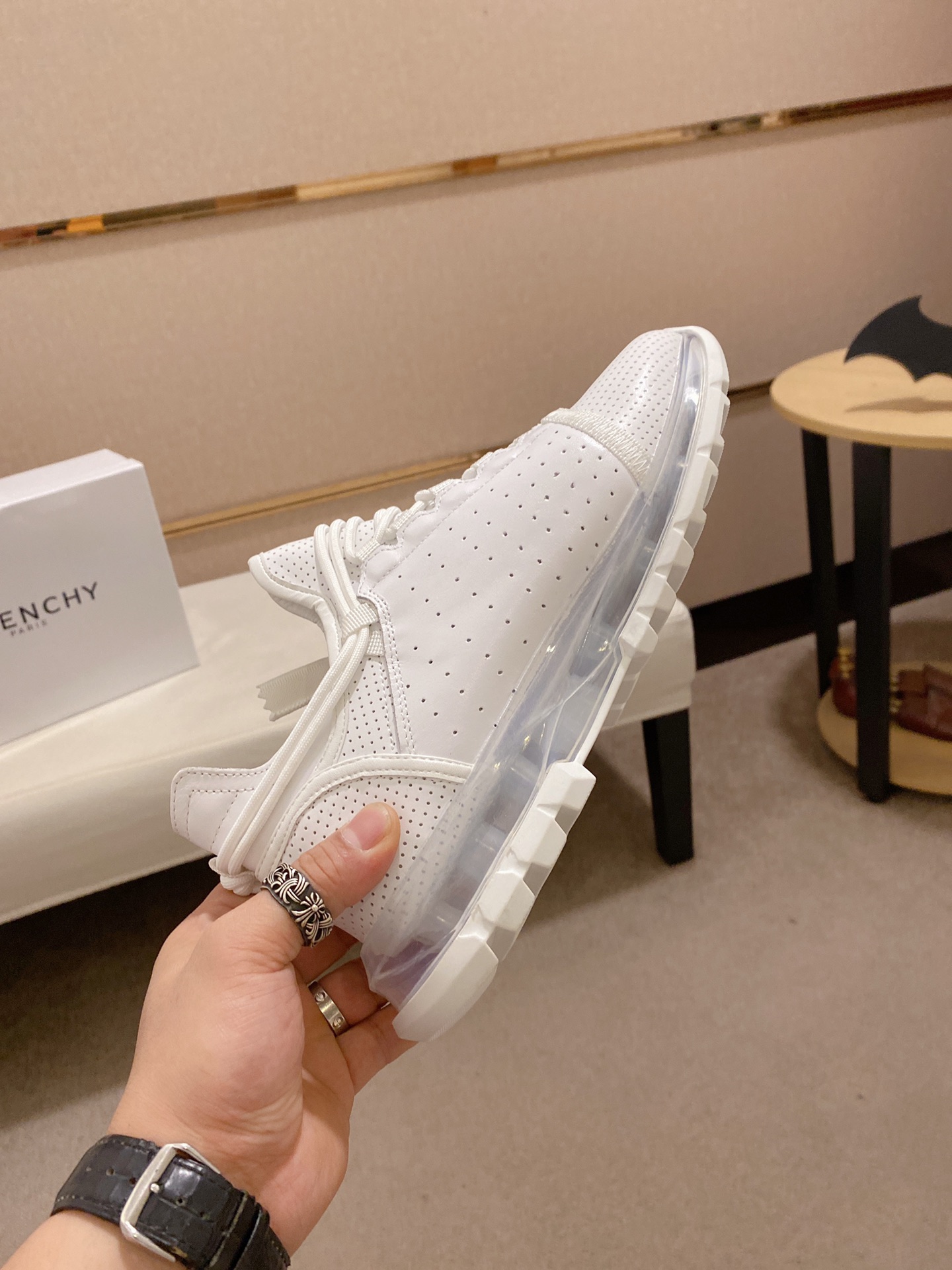 Givenchy Spectre Zip Sneakers 1 - vstockx