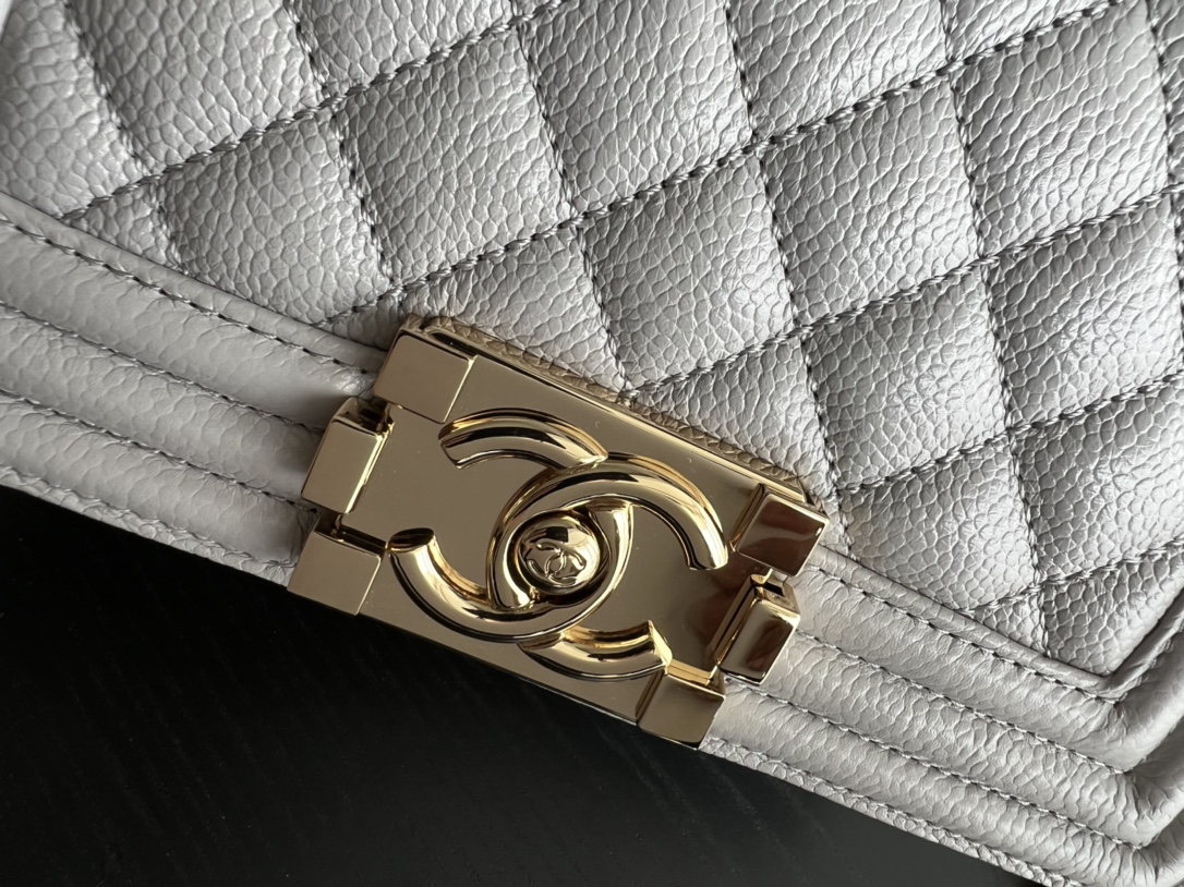 Handbag Chanel size 20 cm - vstockx