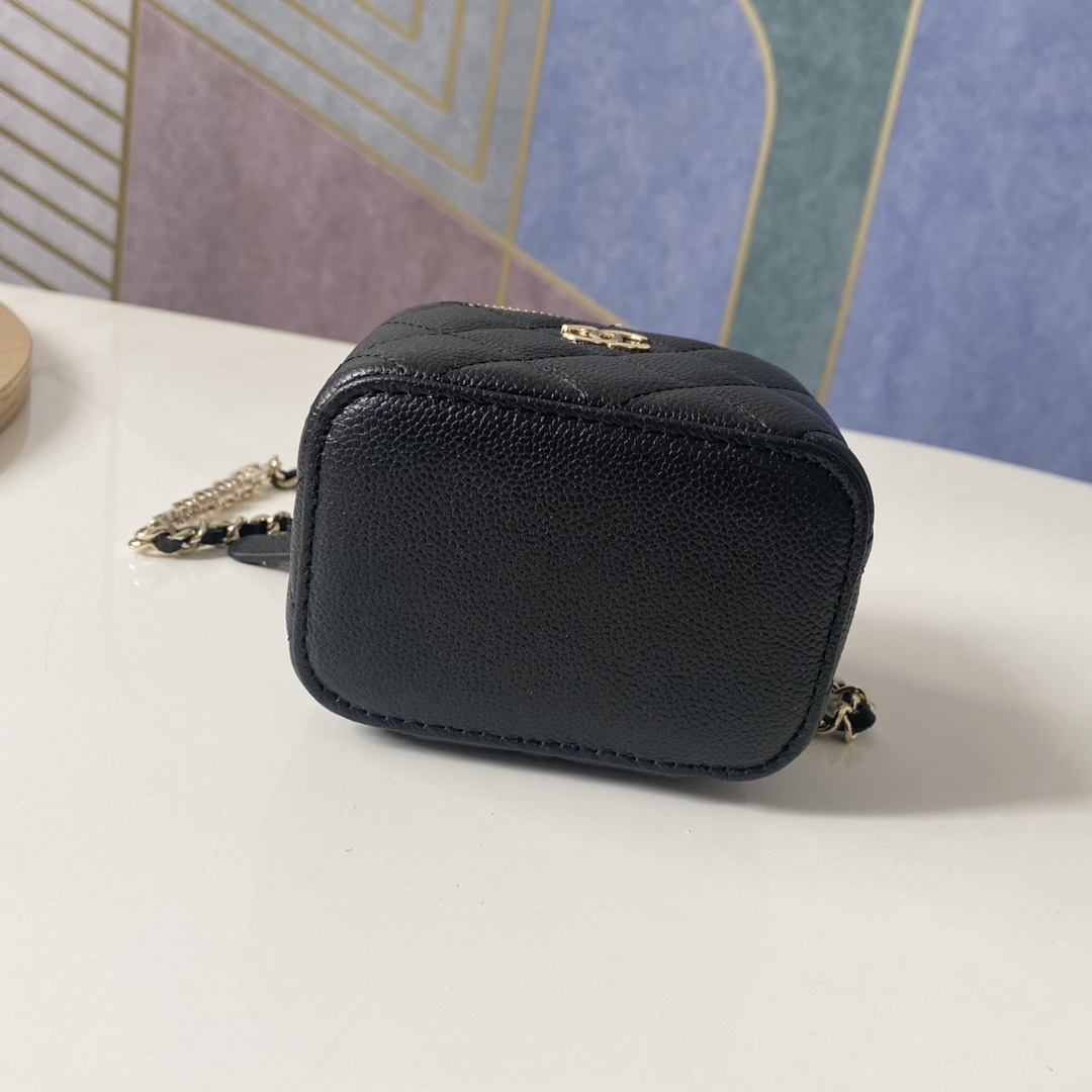 Handbag Chanel 81186 size 10.5-8.5-7 cm - vstockx