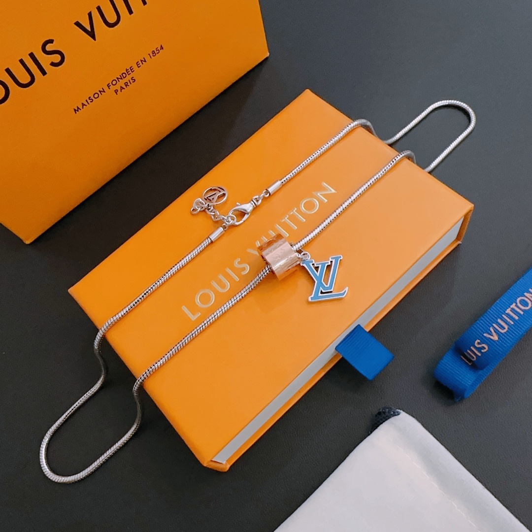 Jewelry Louis Vuitton 371 - vstockx
