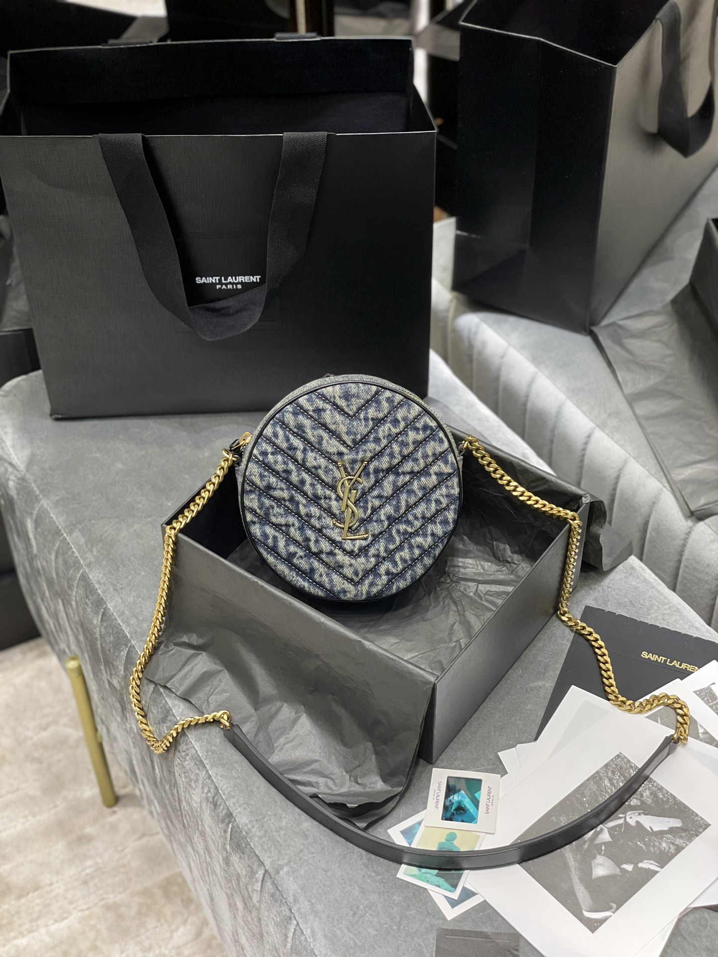 Handbags SAINT LAURENT 610436 size 17  17  5.5 cm - vstockx