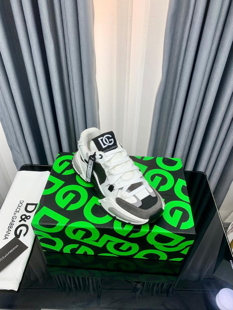 Dolce & Gabbana shoes 1 - vstockx