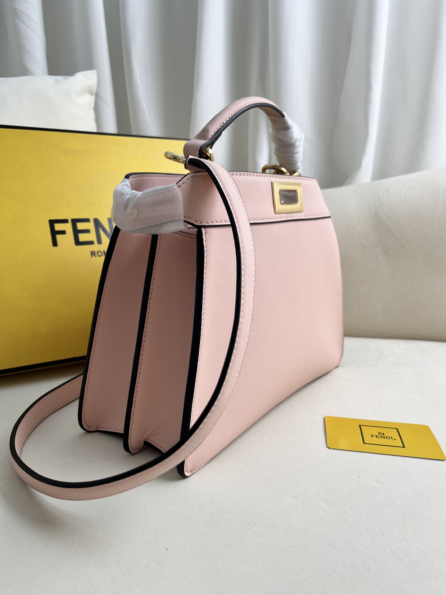 handbags FENDI 0229 size:27*21*11cm - vstockx