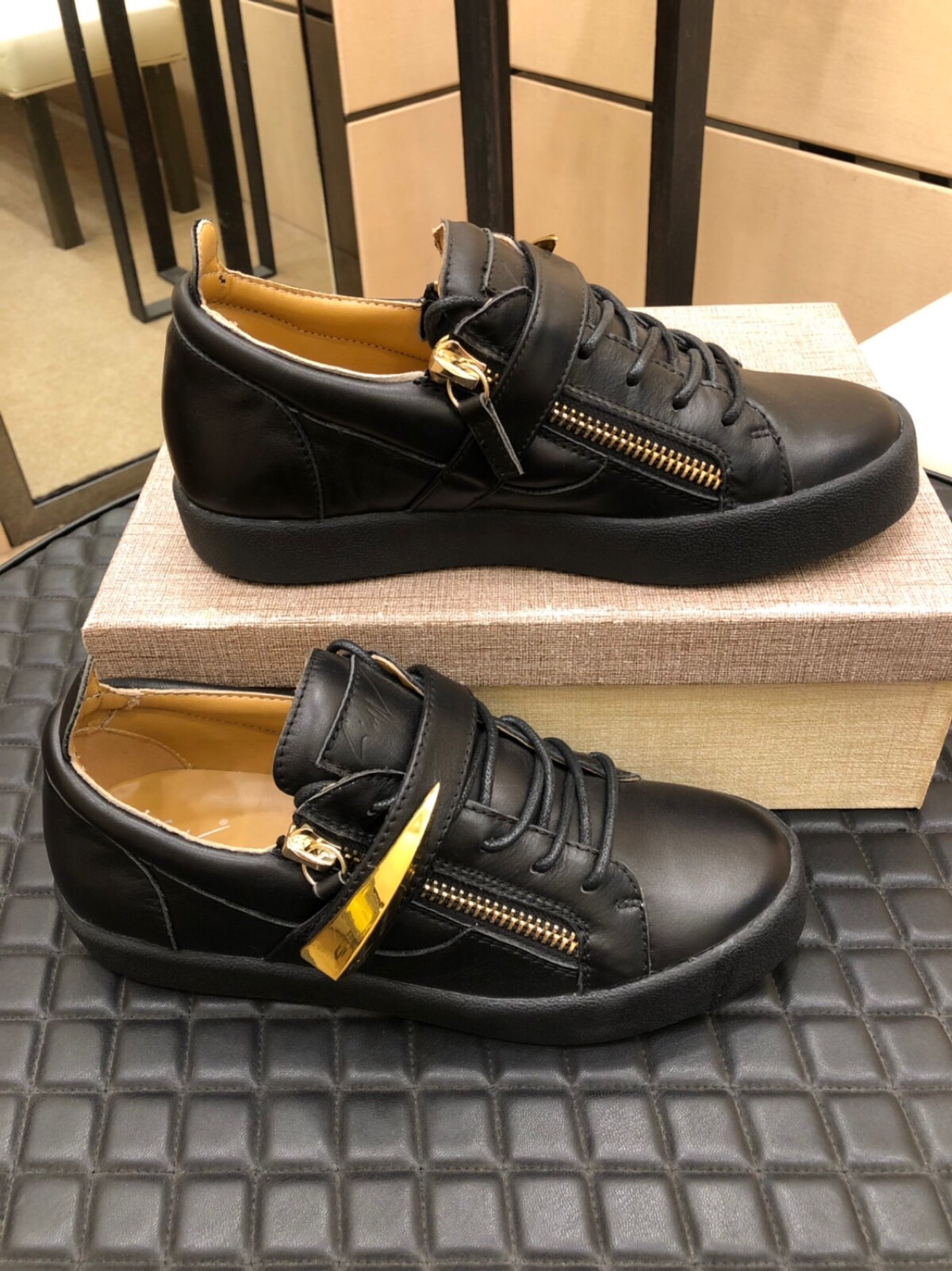 Giuseppe Zanotti Frankie Sneaker 10 - vstockx