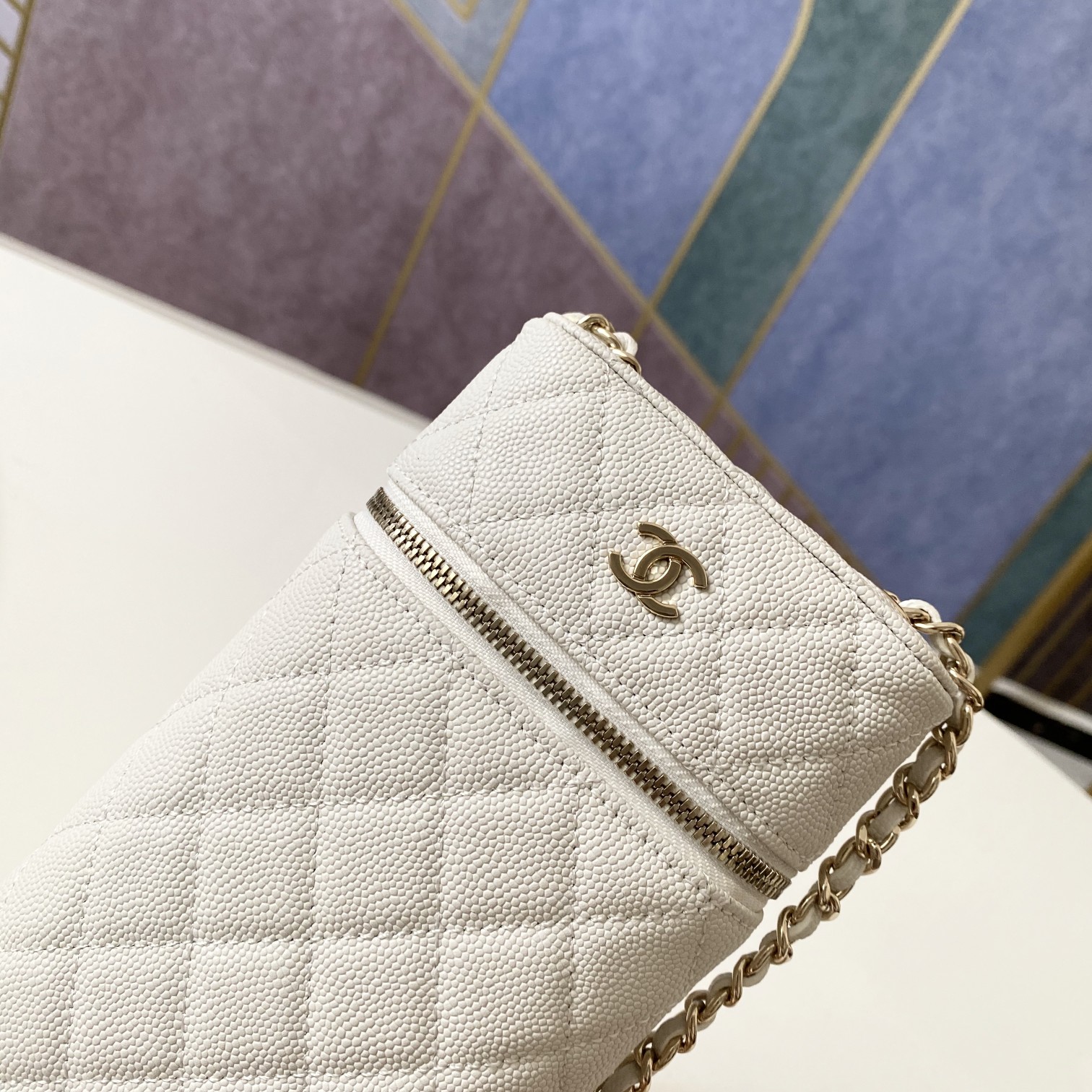 Handbag Chanel size 18*10.5*5 cm - vstockx