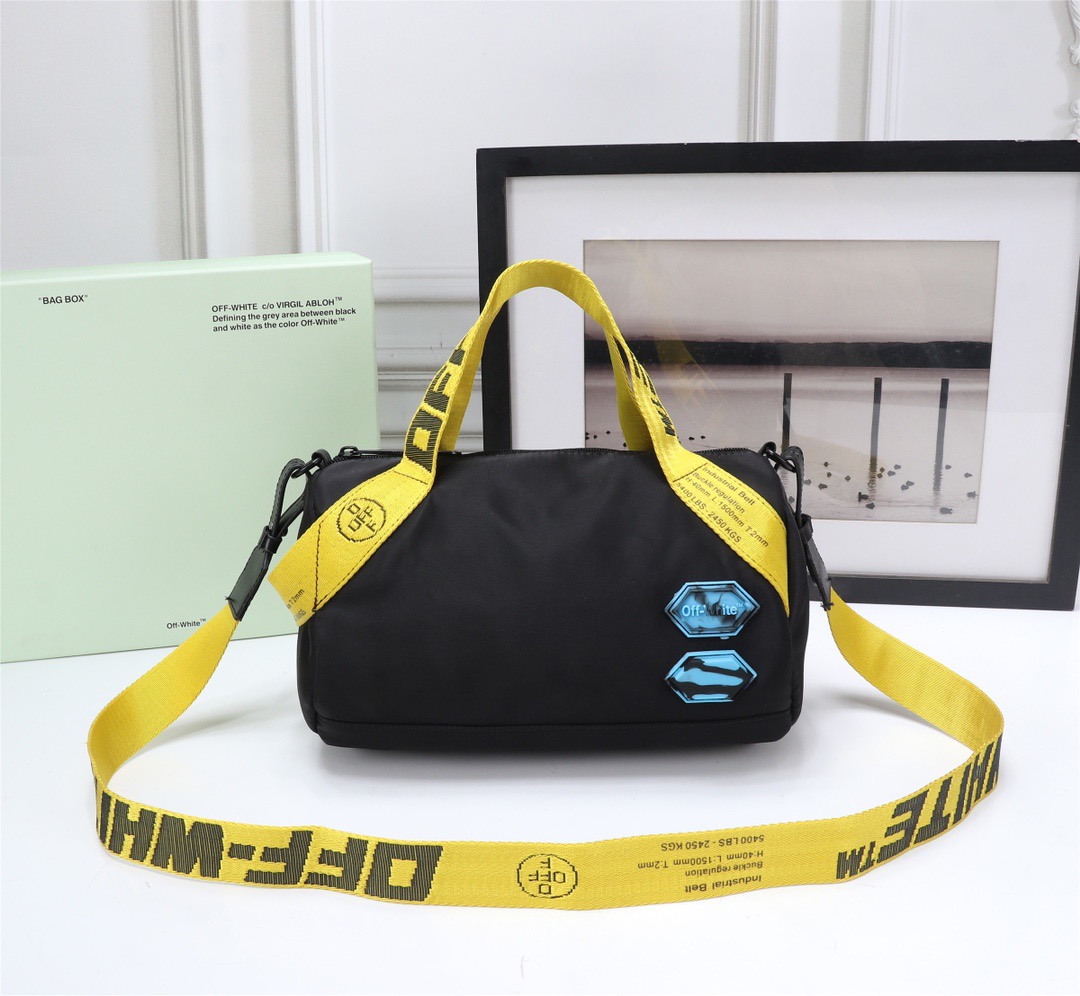 handbags OFF-White 545  4113650  size:45cm and 25cm - vstockx